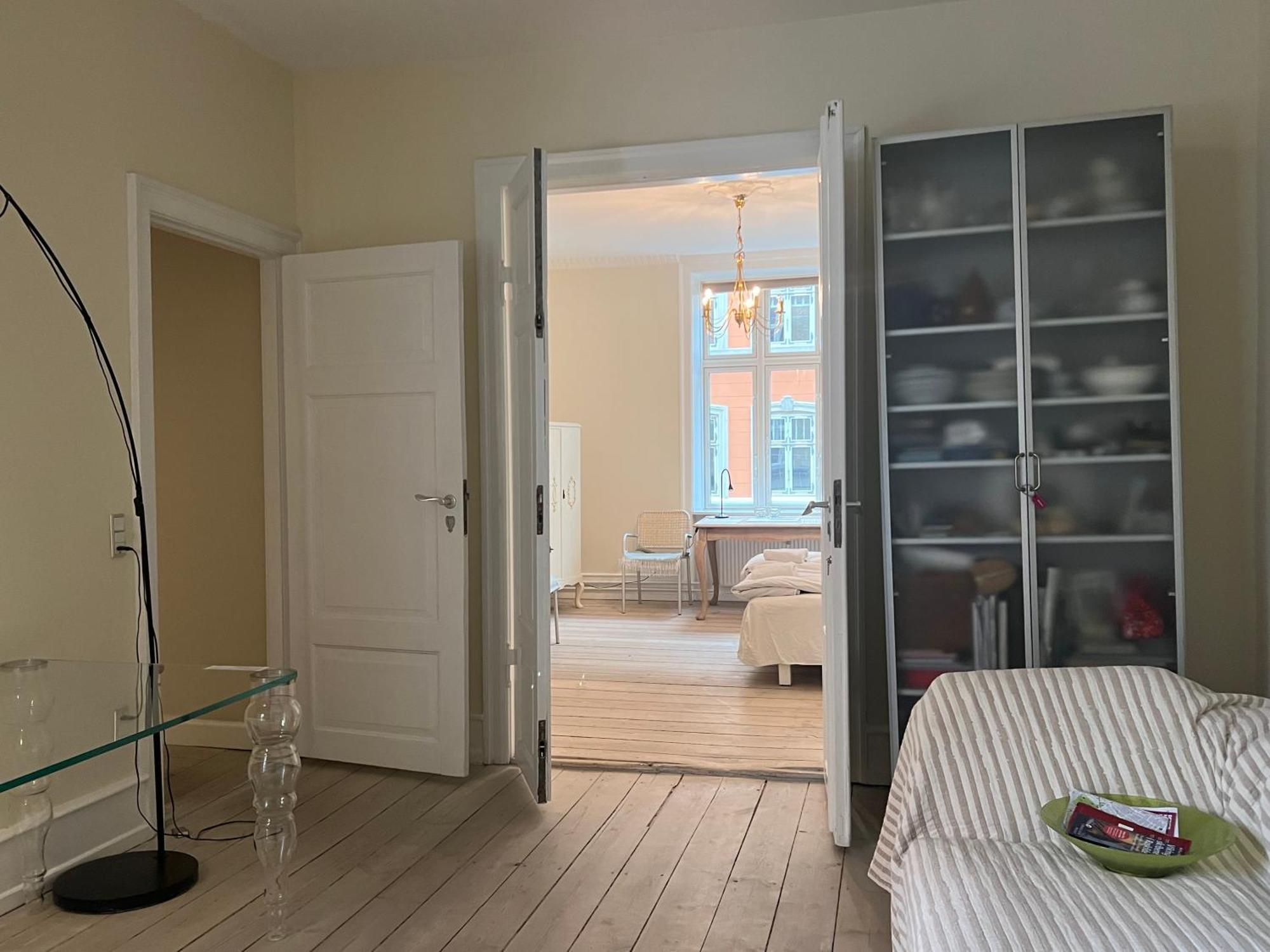 Outhentic Apartment โคเปนเฮเกน ภายนอก รูปภาพ